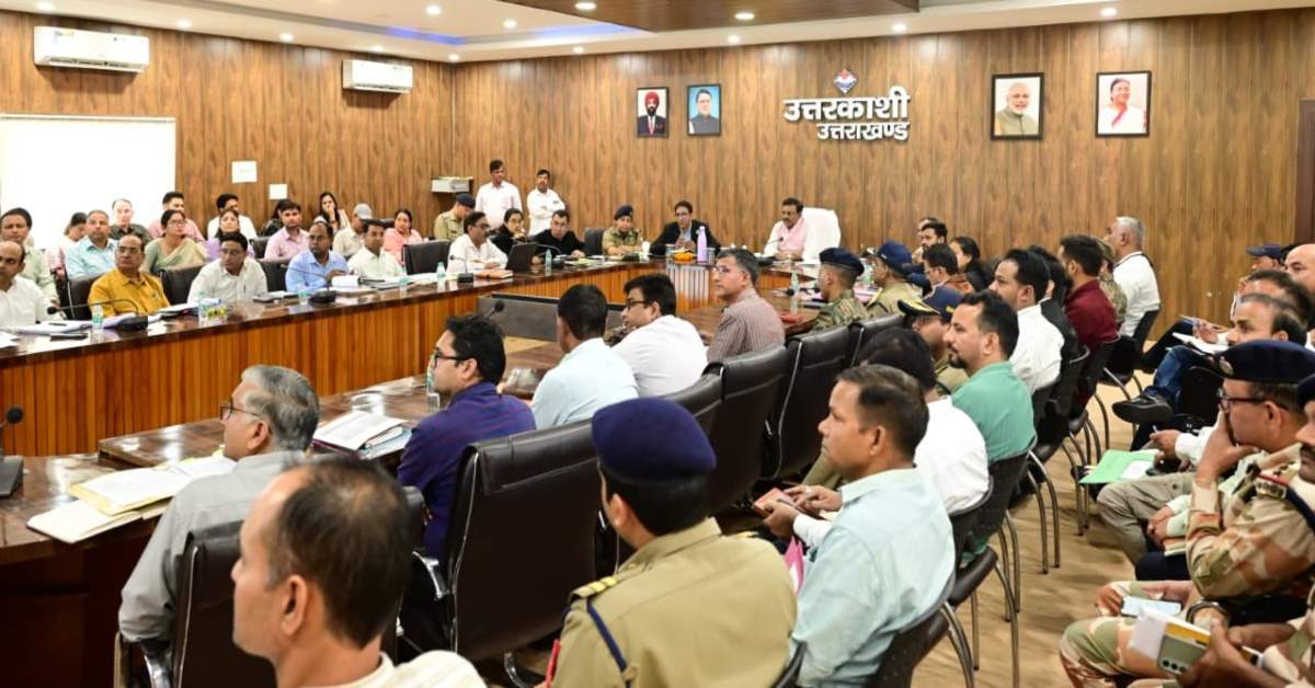 धामों की सफाई से सड़कों तक फोकस, उत्तरकाशी में मुख्य सचिव ने तय की 15 अक्टूबर की डेडलाइन