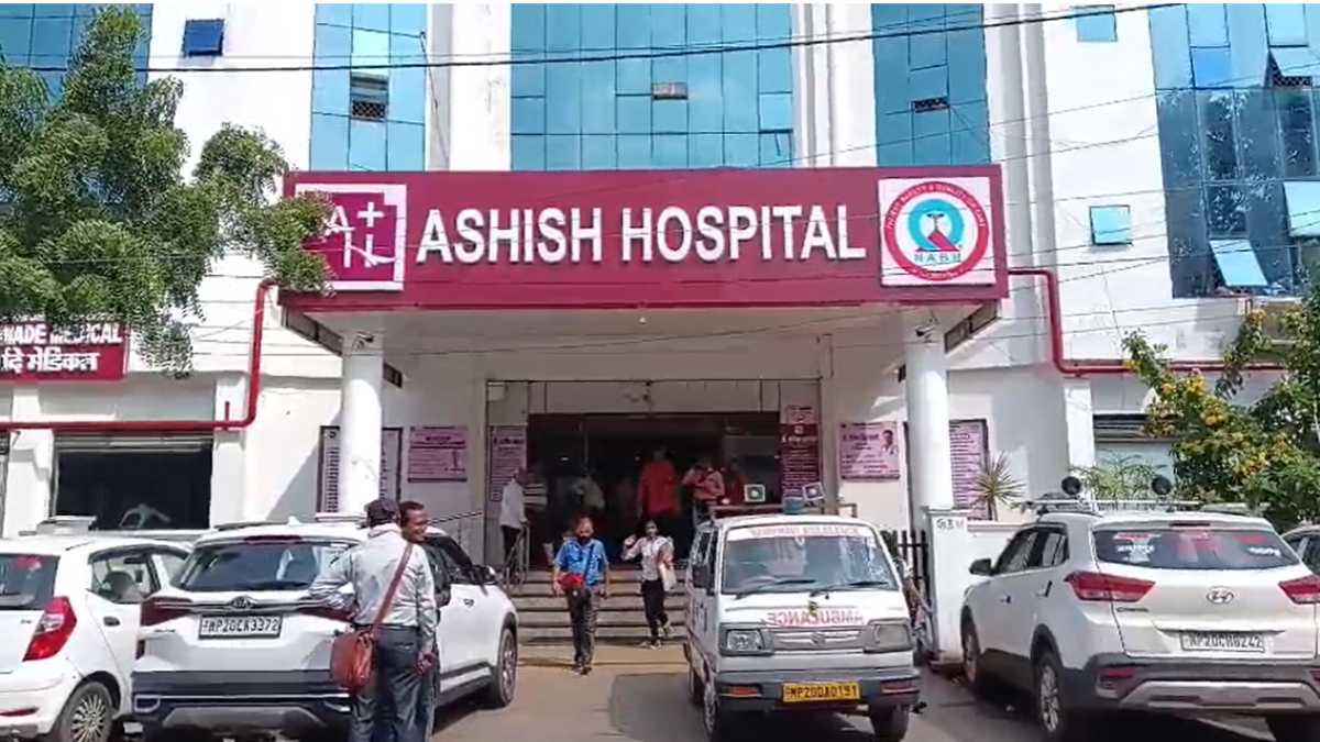 मेडिकल कॉलेज में बड़ा फर्जीवाड़ाः सरकारी अस्पताल से मरीज को निजी अस्पताल भेजकर वसूले जा रहे थे अतिरिक्त पैसे, डॉक्टर का ऑडियो वायरल