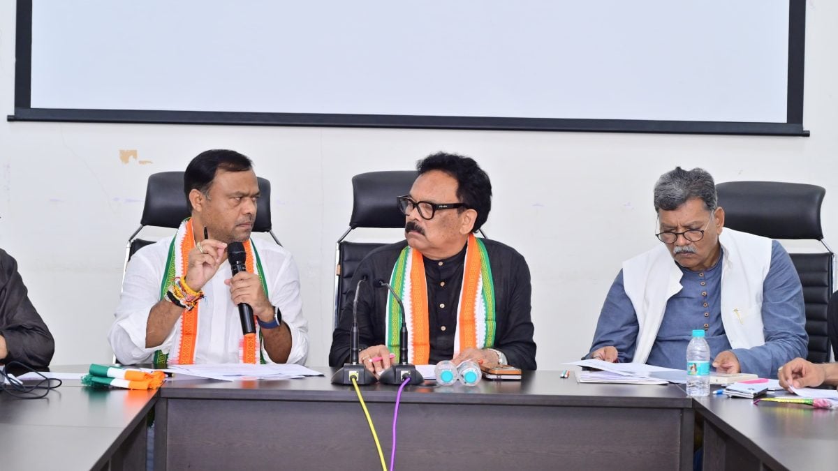अनुशासनहीनता पर प्रदेश कांग्रेस प्रभारी भगत सख्त, बोले- सीमा लांघने वाले नेताओं पर होगी कार्रवाई