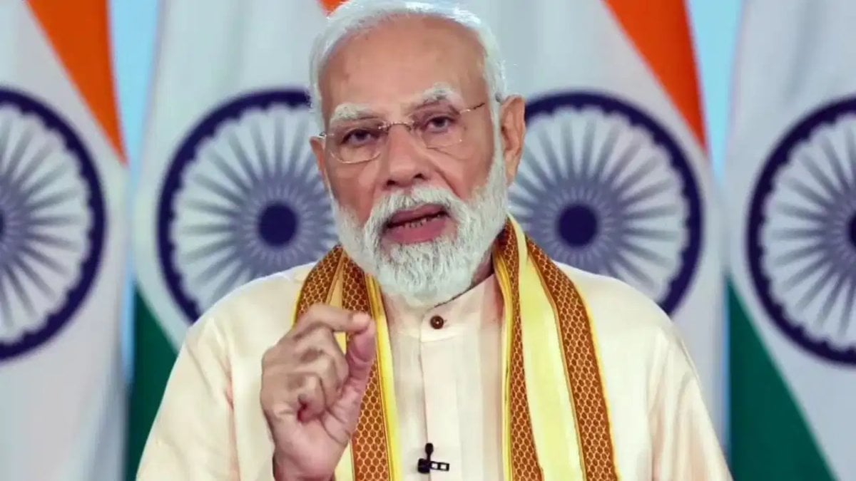 ‘मन की बात’ में पीएम मोदी ने ‘सर्जिकल स्ट्राइक’ का किया जिक्र, कहा- आज का भारत आतंक को देता है जमकर जवाब