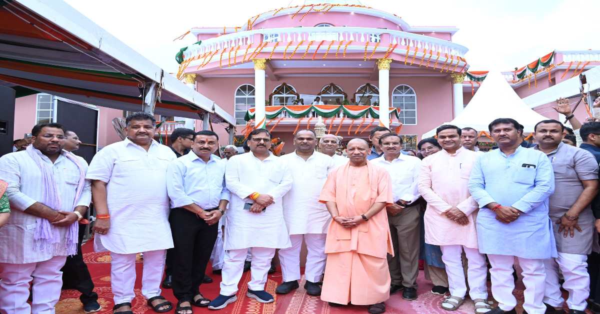 ‘न भेदभाव, न पक्षपात’, योगी का ऐलान- 6 महीने में 1 लाख नौजवानों को सरकारी नौकरी