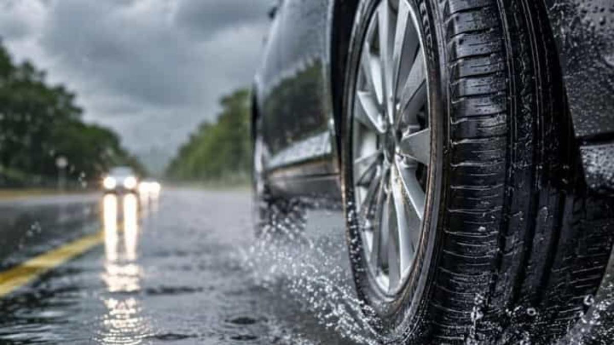 Tyre Replacement Safety Tips : कार या बाइक के टायर में बार-बार पंचर होना कितना खतरनाक? जानिए कब रिपेयर की जगह नया टायर लगवाना है जरूरी