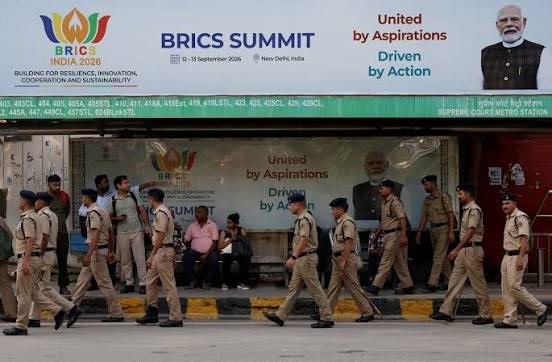 BRICS Summit 2026: दिल्ली में कड़ी सुरक्षा, 15 हजार पुलिसकर्मी और 200 अर्धसैनिक बलों की कंपनियां तैनात