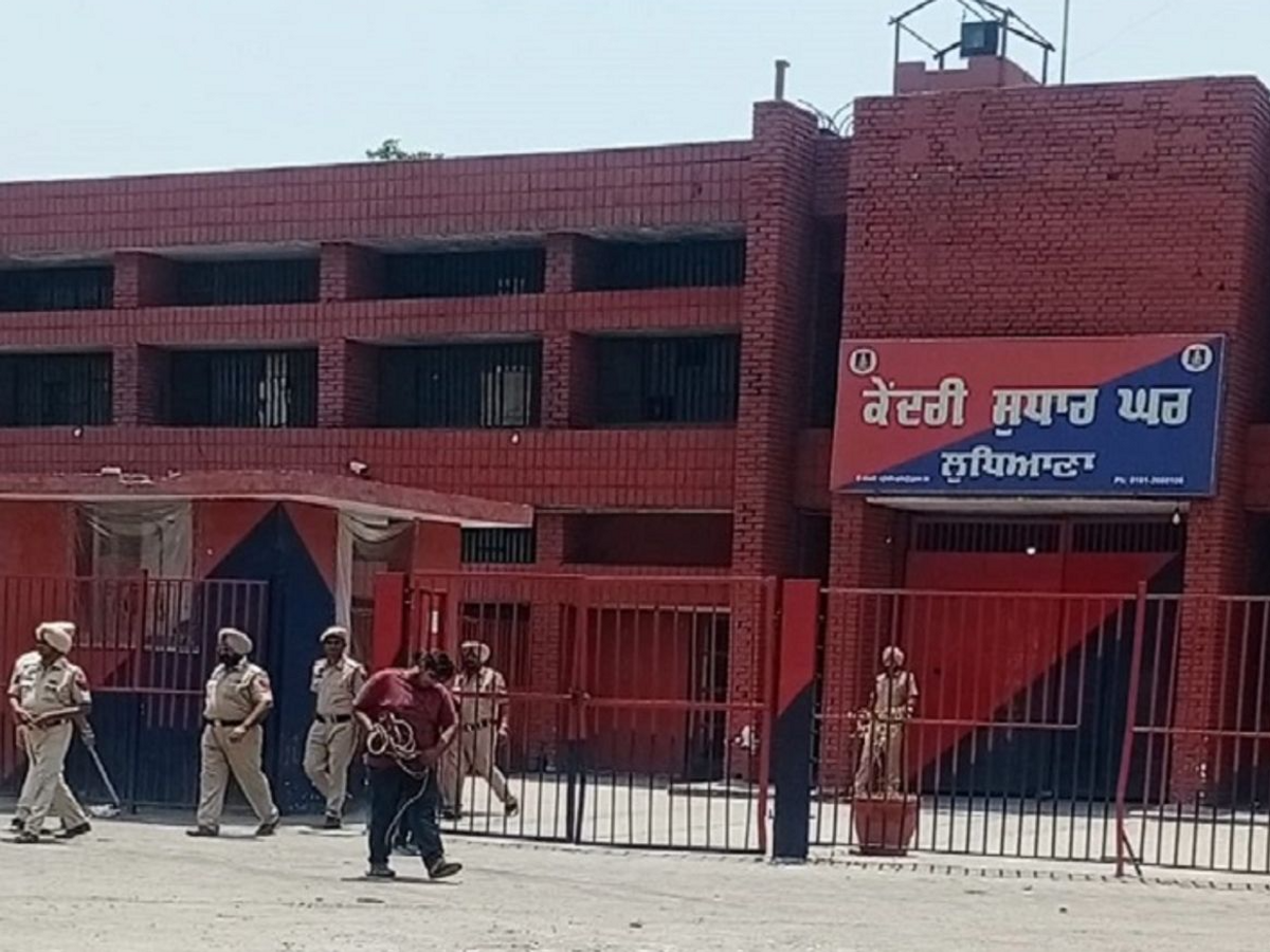 लुधियाना जेल में फिर सुरक्षा पर सवाल, हवालातियों से 40.8 ग्राम नशीला पदार्थ बरामद; NDPS एक्ट में केस दर्ज