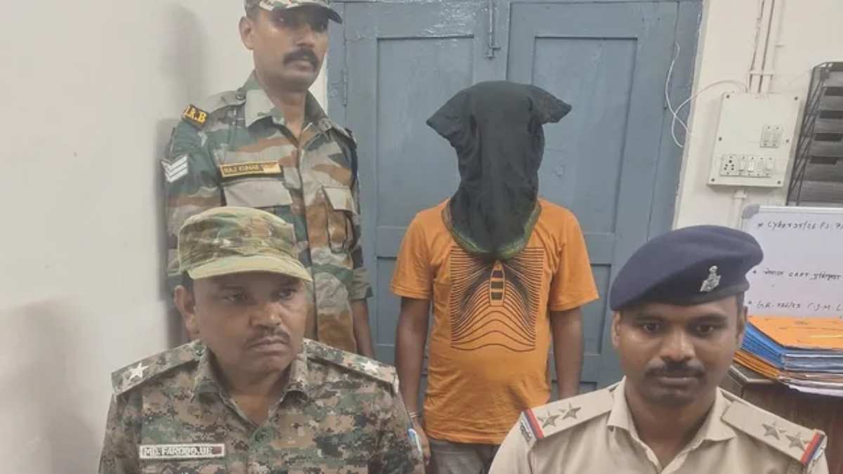 Jamtara Cyber Crime: ‘क्रेडिट कार्ड बंद हो जाएगा’… फिर APK डाउनलोड कराकर उड़ाते थे रकम, 4 मोबाइल और 5 सिम के साथ आरोपी गिरफ्तार