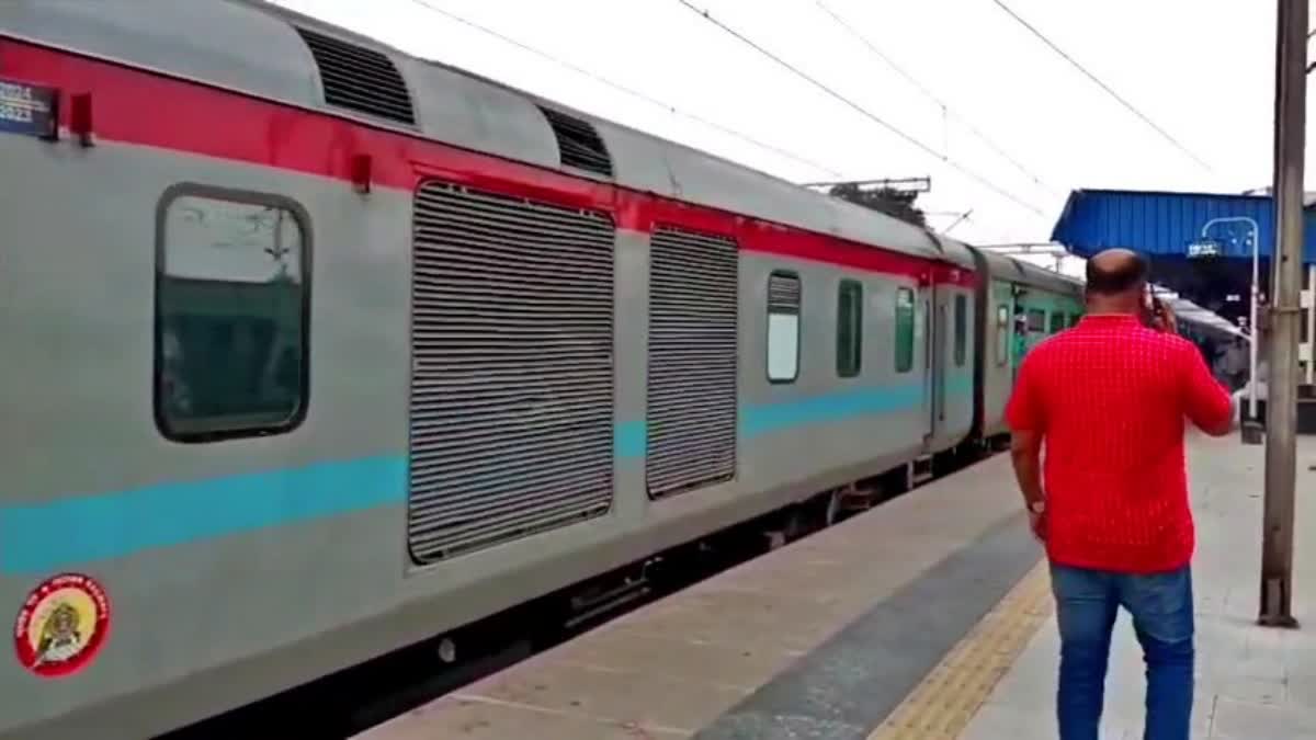 Bokaro News : जनशताब्दी एक्सप्रेस के इंजन में फंसा मिला महिला का सिर, जांच में जुटी GRP-RPF, पहचान अब भी नहीं