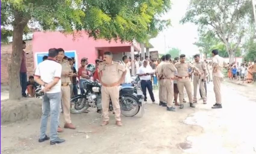 लखीमपुर खीरी में खूनी खेल! पड़ोसी पर अंधाधुंध फायरिंग के बाद युवक ने खुद की कनपटी पर दागी गोली, इलाके में सनसनी