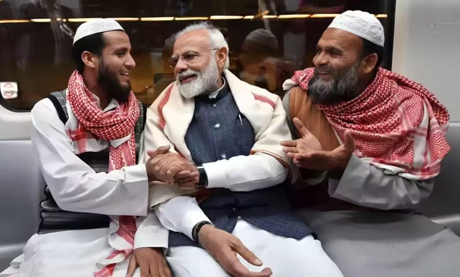 PM Modi Birthday: मुस्लिम समुदाय ने कुरान ख्वानी और दीपोत्सव से मनाया पीएम मोदी का जन्मदिन