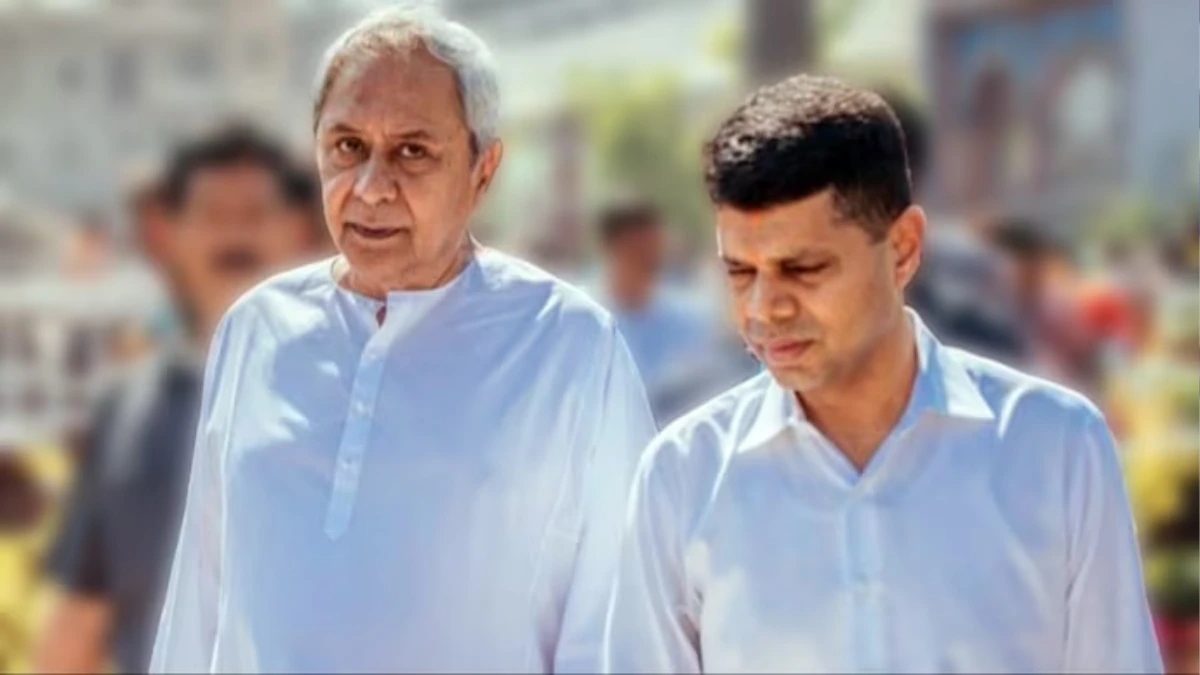 हेलिकॉप्टर दुरुपयोग मामला: अदालत ने खारिज की नवीन पटनायक और वी.के. पांडियन के खिलाफ याचिका