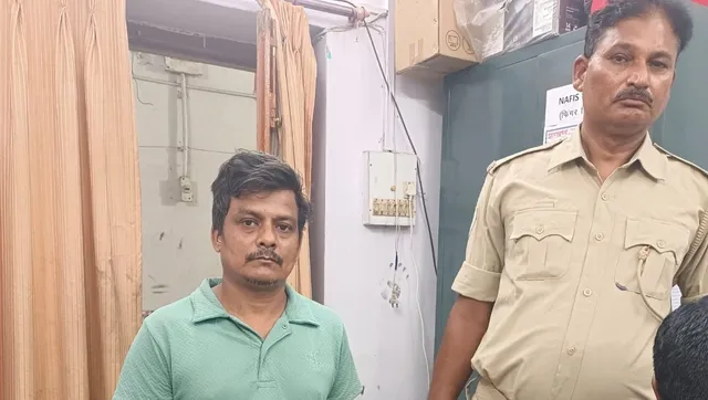 रेलवे में नौकरी का झांसा, फर्जी जॉइनिंग लेटर और ट्रेनिंग भी कराई, दो युवतियों से 13 लाख ठगे, एक आरोपी गिरफ्तार