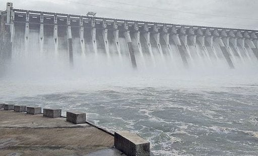 लबा-लब भरा सरदार सरोवर बांध, जलस्तर 138.50 मीटर; AAP ने उठाई सूखे की मांग