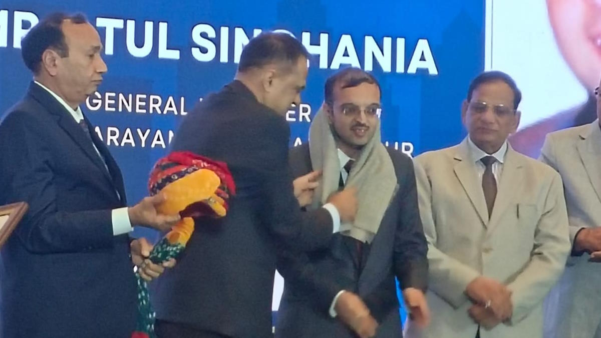 स्वास्थ्य सेवा क्षेत्र में योगदान के लिए अतुल सिंघानिया को मिला AHPI Emerging Healthcare Leader Award