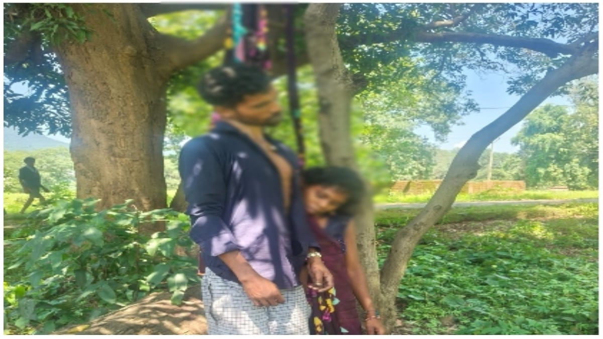 मोहब्बत का खौफनाक अंजाम! एक ही फंदे पर लटकी मिली युवक-युवती की लाश, इलाके में फैली सनसनी