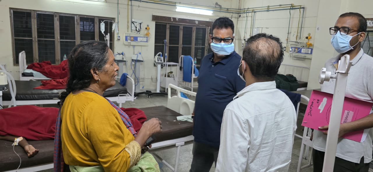 दावत खाने के बाद बिगड़ने लगी हालत… टिहरी में मीट खाते ही एक साथ बीमार पड़े 20 से ज्यादा लोग, मची अफरा-तफरी