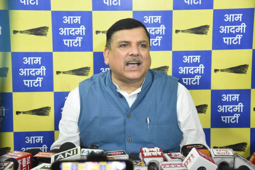 2027 के लिए AAP का सबसे बड़ा दांव, सितंबर के आखिरी हफ्ते से यूपी में क्या होने जा रहा है?