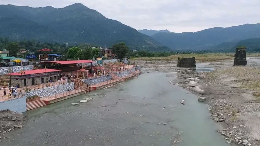 कालसी का कायाकल्प! CM धामी ने खोला सौगातों का पिटारा; हरिपुर घाट और भव्य यमुना प्रतिमा का लोकार्पण