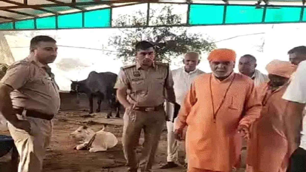 काम पर पहुंचे मिस्त्री तो उड़े होश: जींद के डेरे में खून से सनी मिलीं साध्वी, अस्पताल में भर्ती