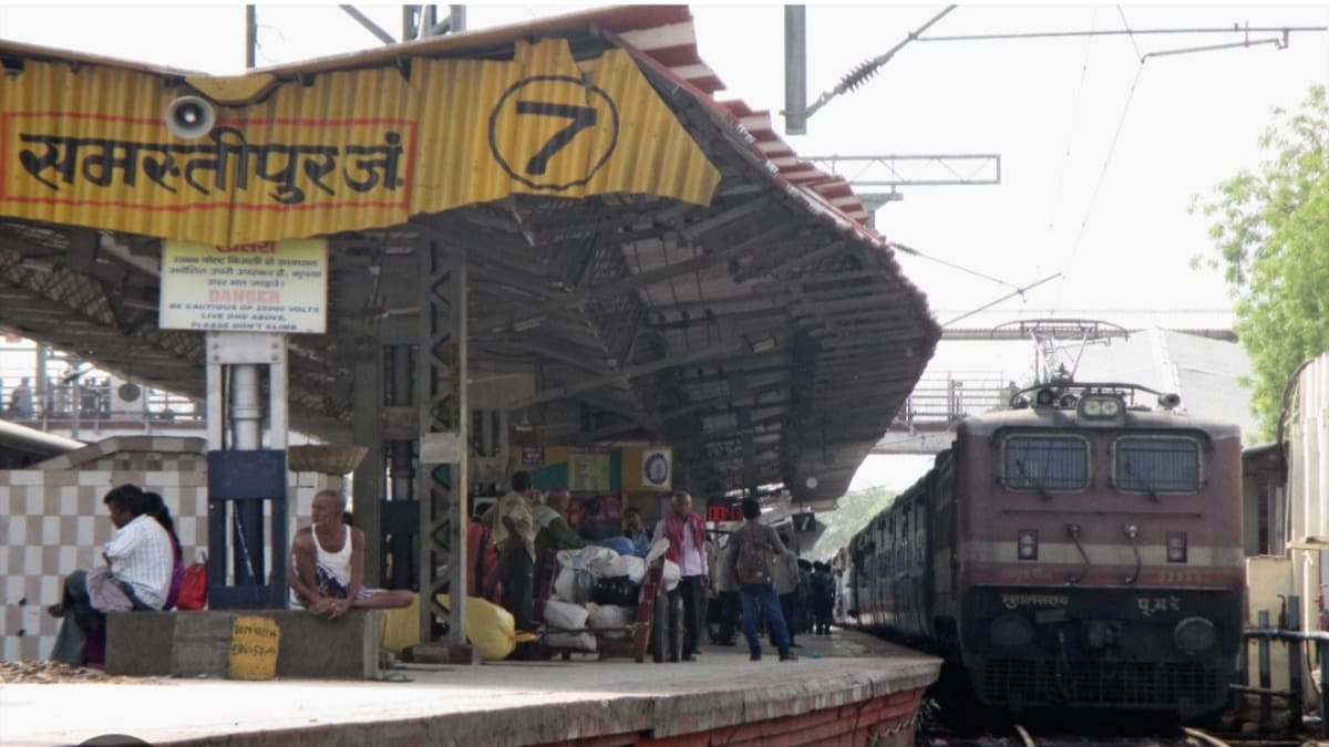 वैशाली एक्सप्रेस के सेकेंड एसी कोच में बड़ी वारदात, महिला यात्री से 5.10 लाख के गहने लूटे