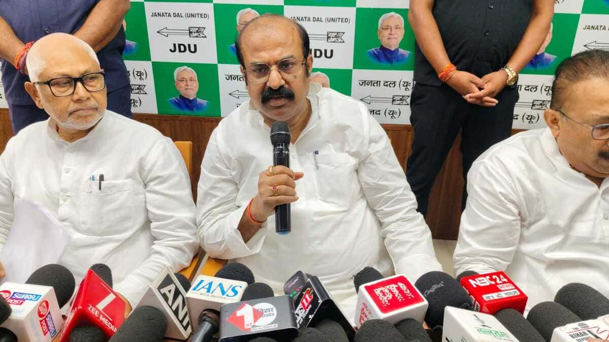 अनंत सिंह के बगावती तेवर पर मंत्री मदन साहनी की सफाई, विपक्ष पर भी बोला हमला