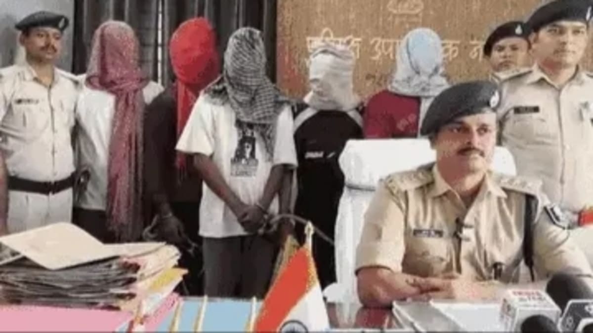 प्राइवेट अस्पताल में छापा, साइबर ठग गिरोह का पर्दाफाश, पांच गिरफ्तार और 15 कारतूस बरामद