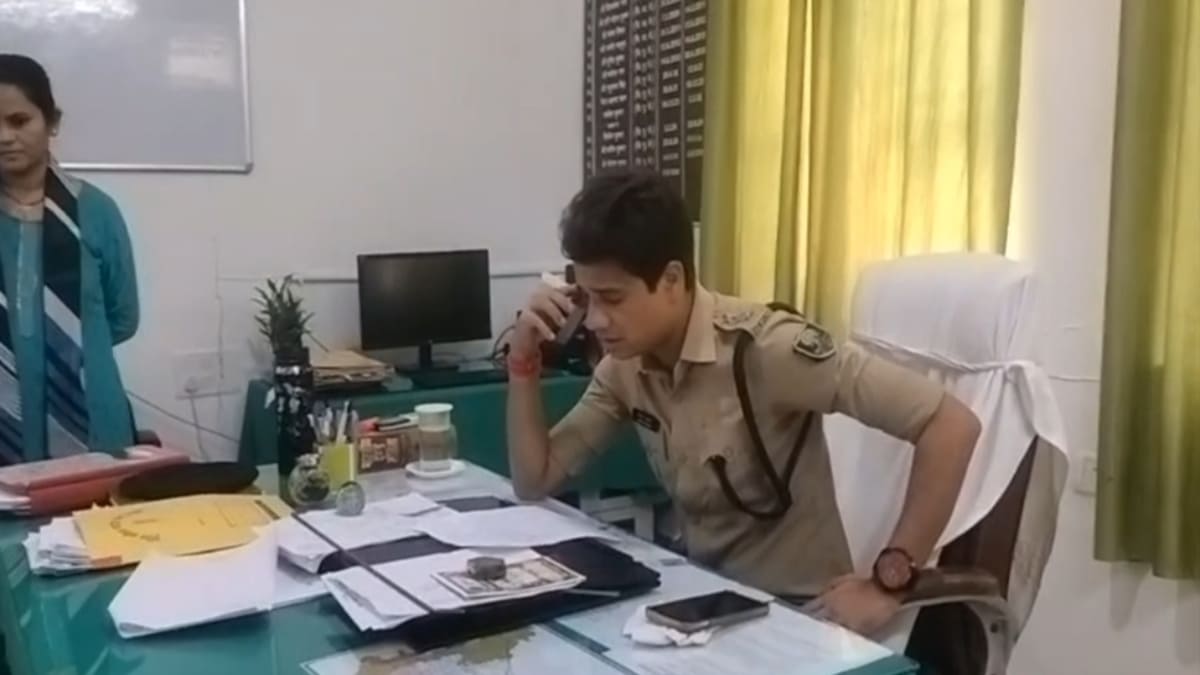बेल पर छूटे आरोपी पीड़ित परिवार को दे रहे जान से मारने की धमकी, डीएसपी से लगाई गुहार