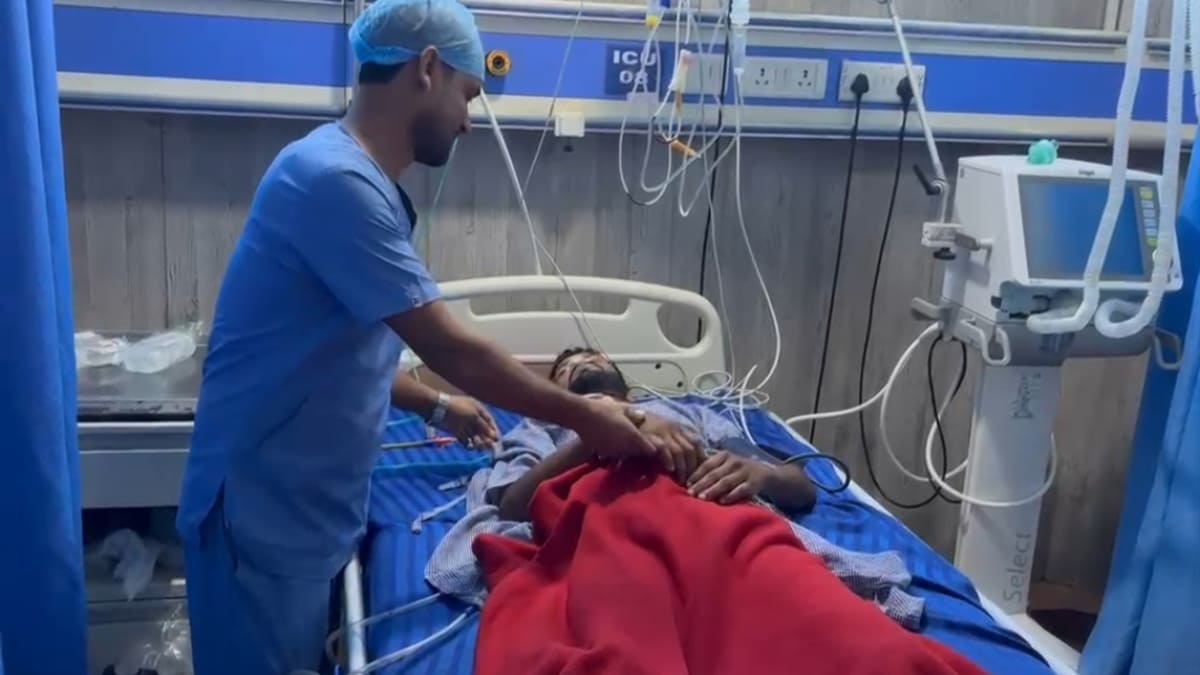 सोने के व्यापारी को गोली मारकर लाखों रुपये के आभूषण लूटे, अस्पताल में इलाज जारी