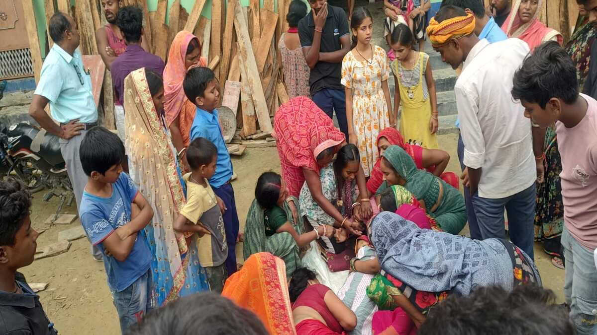 स्कूल वाहन की चपेट में आने से मासूम की मौत, परिजनों में मातम