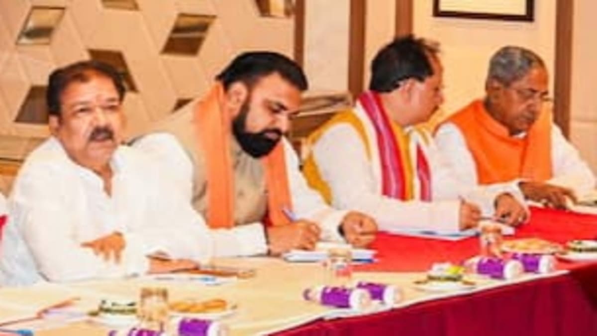 ​विधान परिषद चुनाव को लेकर भाजपा की अहम बैठक आज, मुख्यमंत्री आवास पर बनेगी चुनावी रणनीति