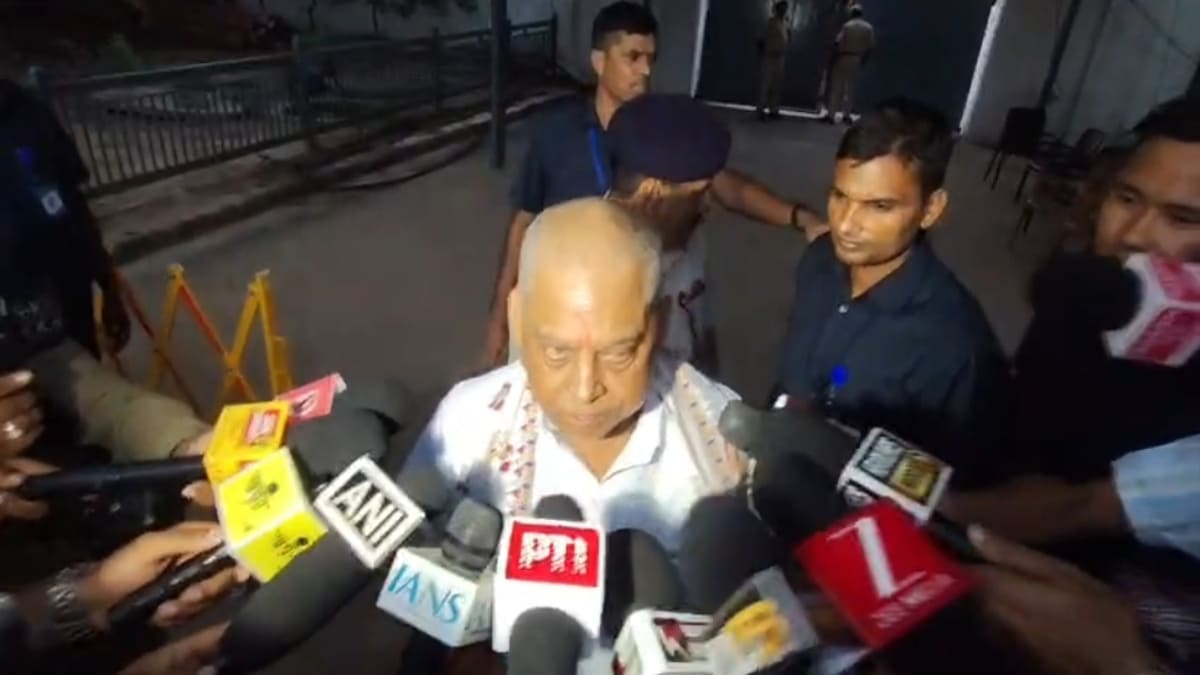 नीरज कुमार का पीके को चुनौती, जो लाइन से बाहर जाएगा, गठबंधन तय करेगा अंजाम