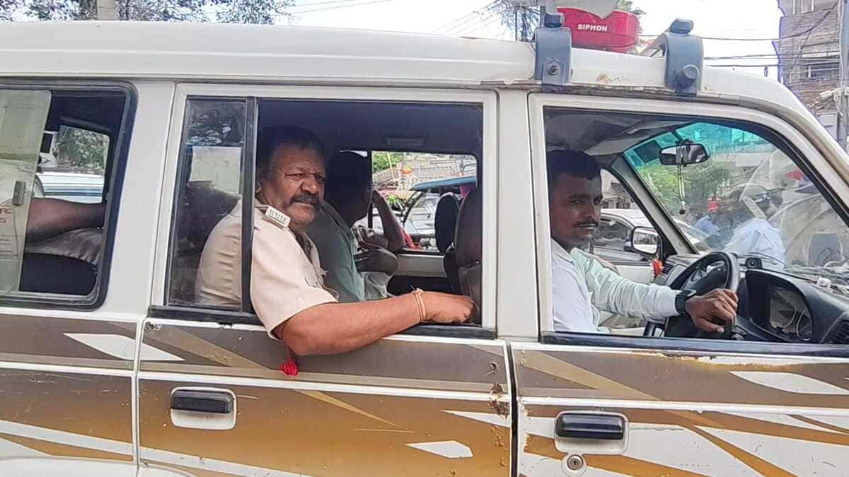 महिला डॉक्टर पर एसिड अटैक! तीन महीने से कर रहा था पीछा, चोरी-छिपे खींचता था तस्वीरें, आरोपी गिरफ्तार