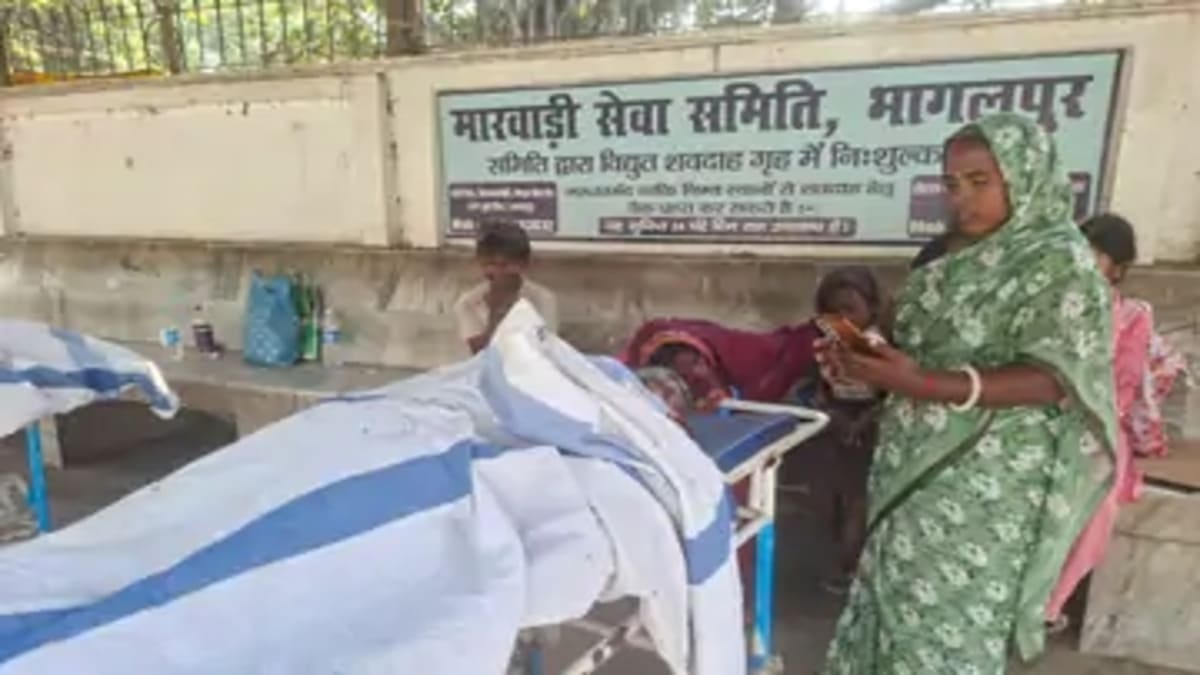 चूल्हे पर गिरने से महिला की मौत, 80 फीसदी झुलसा था चेहरा, मिर्गी की बीमारी से थी पीड़ित