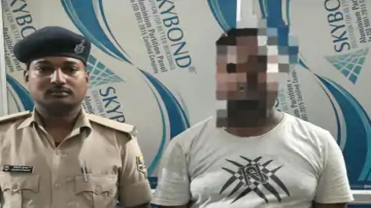 किशनगंज में 10 लाख रुपये की ब्राउन शुगर के साथ तस्कर गिरफ्तार, गिरोह और सप्लाई चेन पर कसा शिकंजा