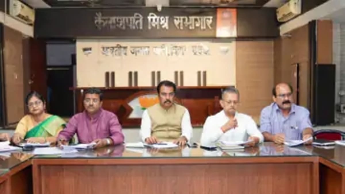 ​विपक्ष को घेरने सड़क पर उतरी बिहार भाजपा, लोकतंत्र बचाओ अभियान का आगाज, बूथ स्तर तक साधेंगे युवा और मतदाता