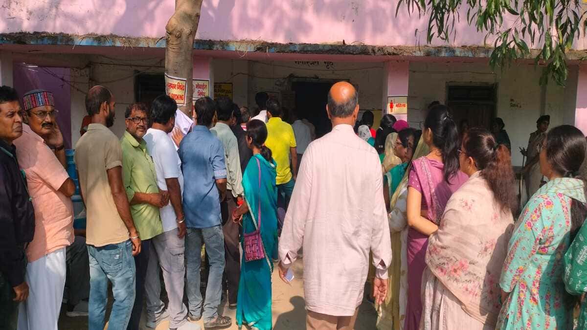 मधुबनी में शांतिपूर्ण संपन्न हुआ विधान परिषद चुनाव, सील हुईं मतपेटियां, जानिए समयवार वोटिंग का पूरा आंकड़ा