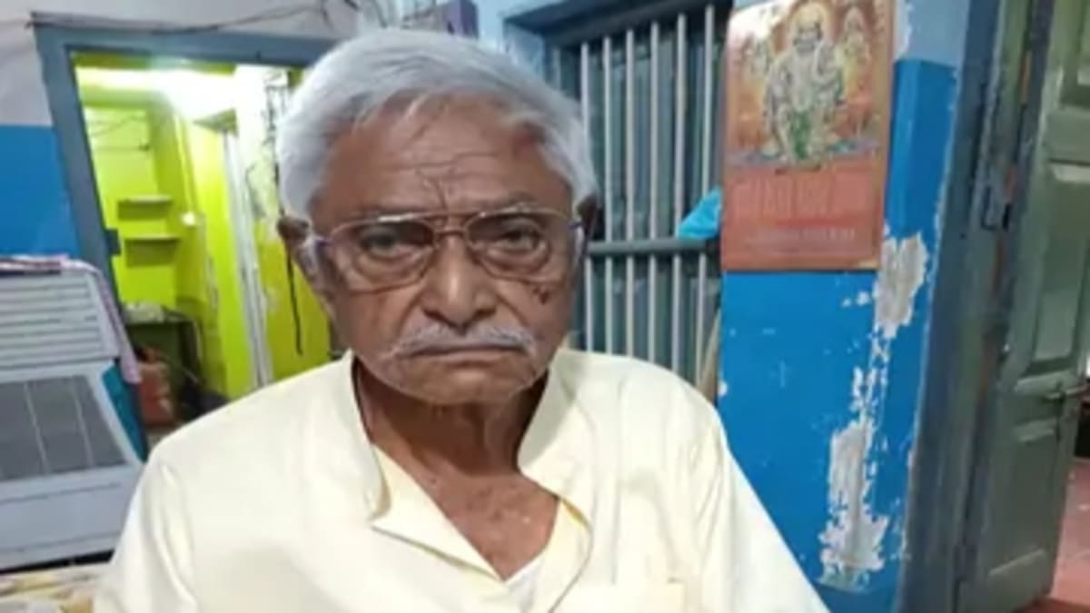 औरंगाबाद में फर्जी CID अफसरों ने दिनदहाड़े सेठ जी से ठगे लाखों के सोने के आभूषण, रुमाल में थमाया पत्थर