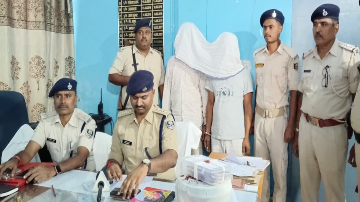 रक्सौल में पुलिस और STF की बड़ी कार्रवाई, 4 करोड़ की स्मैक के साथ दो तस्कर गिरफ्तार, स्कॉर्पियो-एन और मोबाइल जब्त