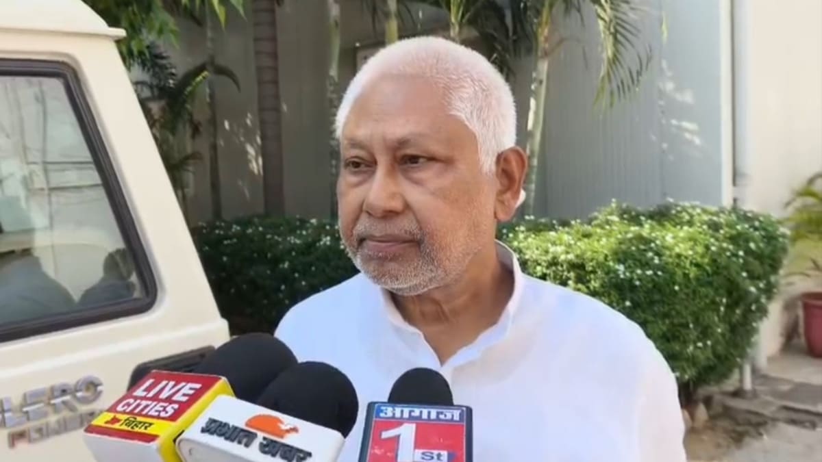 JDU से अनंत सिंह का निष्कासन, संजय गांधी बोले- पार्टी लाइन से अलग काम करने वालों पर कार्रवाई तय
