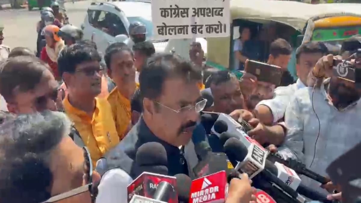 भाजपा का कांग्रेस पर तीखा हमला, राष्ट्रीय अध्यक्ष खड़गे के बयान पर पटना में प्रदर्शन