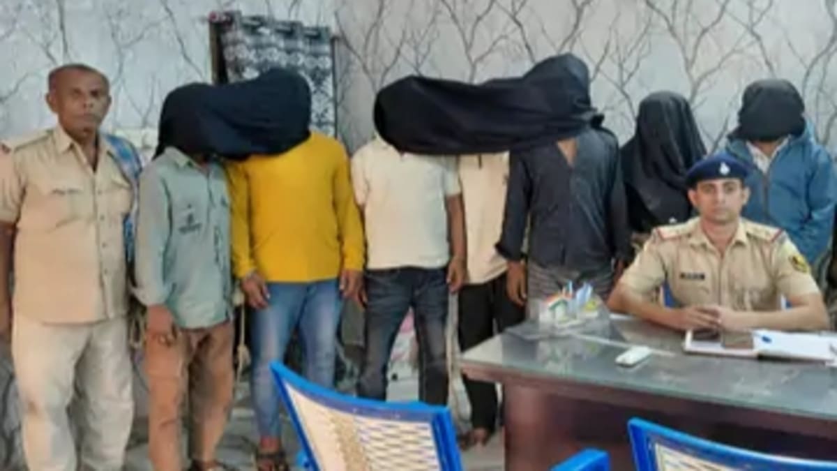 गयाजी में खूनी झड़प और बमबाजी, पुलिस की ताबड़तोड़ कार्रवाई, 1 ने कोर्ट में किया सरेंडर, 9 आरोपी गिरफ्तार