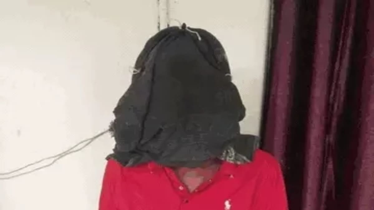पैक्स अध्यक्ष हत्याकांड: मुख्य आरोपी प्रिंस कुमार सोनपुर से गिरफ्तार, STF और पुलिस का बड़ा एक्शन!