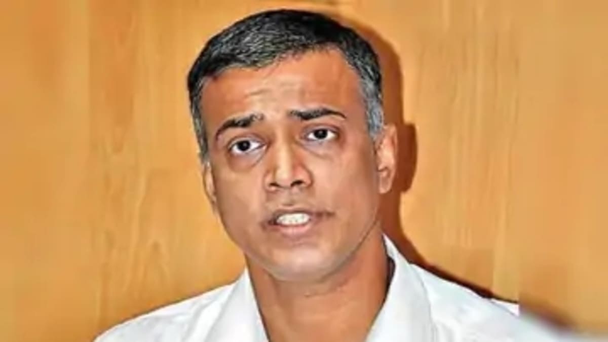 ​बिहार टेंडर घोटाला: ED के शिकंजे में फंसे IAS आनंद किशोर, मामले में मांगी एक हफ्ते की मोहलत