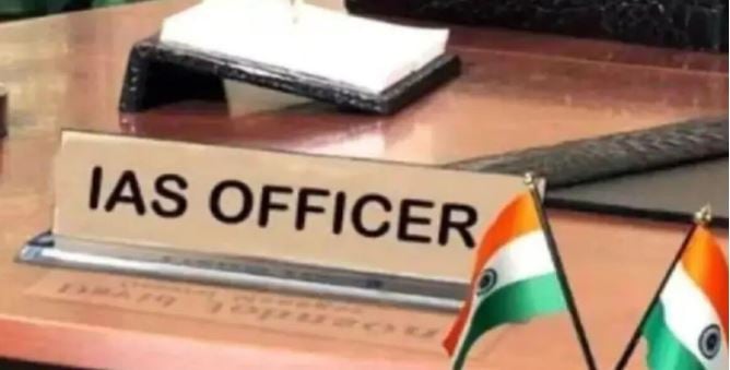 गुजरात में बड़ा प्रशासनिक फेरबदल: 15 IAS समेत 17 अफसरों के तबादले, मेहसाणा को मिला नया कलेक्टर