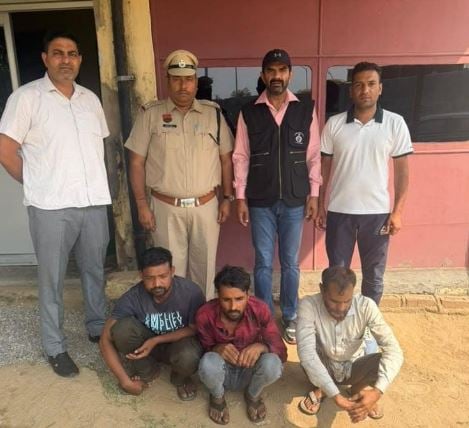 गुरुग्राम में 2 करोड़ की लौंग चोरी का खुलासा, नूंह के मनन-जुनैद समेत 3 गिरफ्तार
