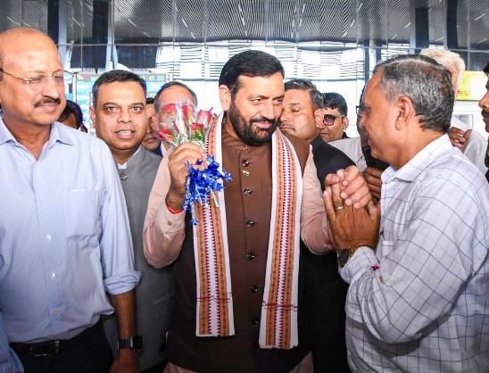 गुजरात में CM सैनी का बड़ा दांव! पहले ही दिन ₹12,000 करोड़ के MoU, हरियाणा में खुलेंगे रोजगार के नए रास्ते