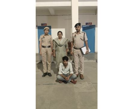 उबर चालक की दबंगई! ज्यादा पैसे मांगने पर महिला को दी जान से मारने की धमकी, पुलिस ने दबोचा