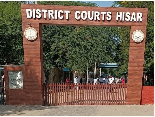 अपहरण से लेकर कथित अफीम केस तक… 9 साल पुराने मामले में इंस्पेक्टर समेत 4 का सरेंडर