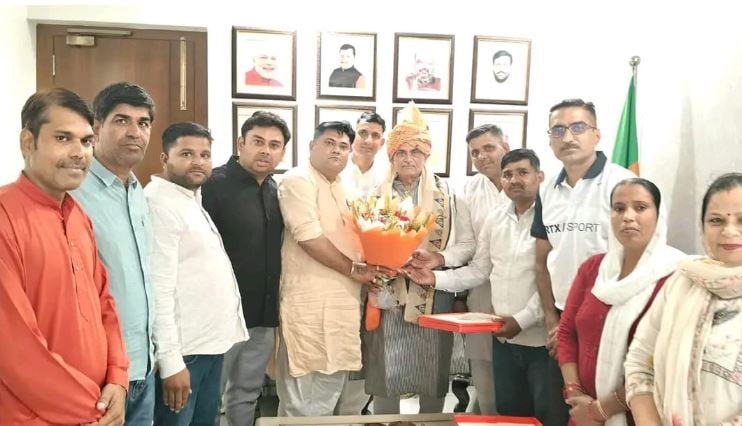 गांधी परिवार ने हुड्डा परिवार को पहले ही कर दिया था बाईपास! दीपेंद्र की वायरल वीडियो पर ग्रोवर का कांग्रेस पर तंज