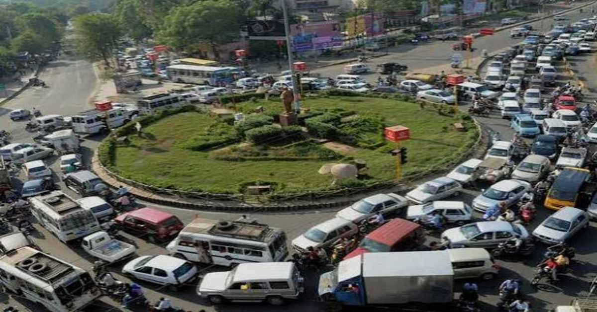 कानों के लिए आफत बनी राजधानी की सड़कें: खामोश ट्रैफिक सिस्टम और चौराहों पर चीखती गाड़ियां, ध्वनि प्रदूषण पर चौंकाने वाली रिपोर्ट!