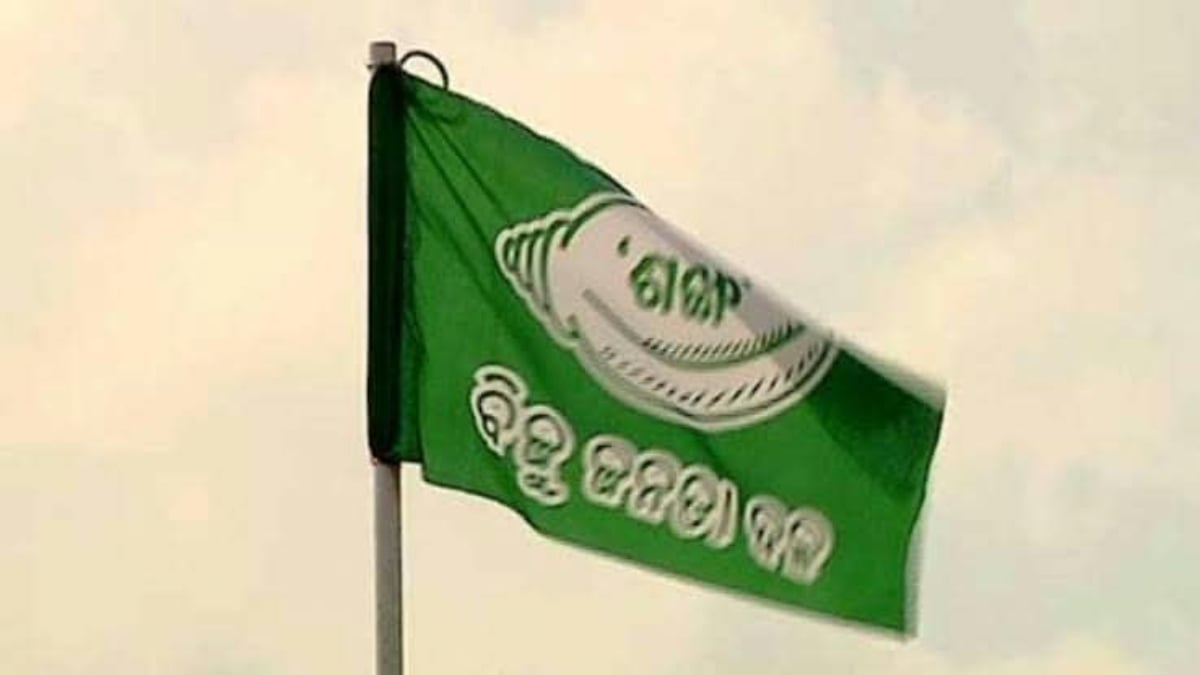 ओडिशा में चक्रवात ‘अर्नब’ के राहत कार्यों पर राजनीति: विपक्षी दलों ने भाजपा सरकार पर लगाए गंभीर आरोप, BJD ने दी आंदोलन की चेतावनी