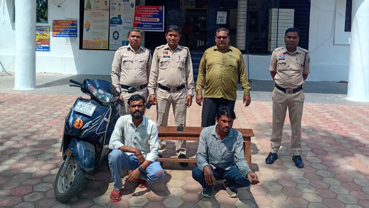 Crime News: कोरी डैम लूटकांड का खुलासा, पुलिस ने एक नाबालिग 3 आरोपियों को दबोचा
